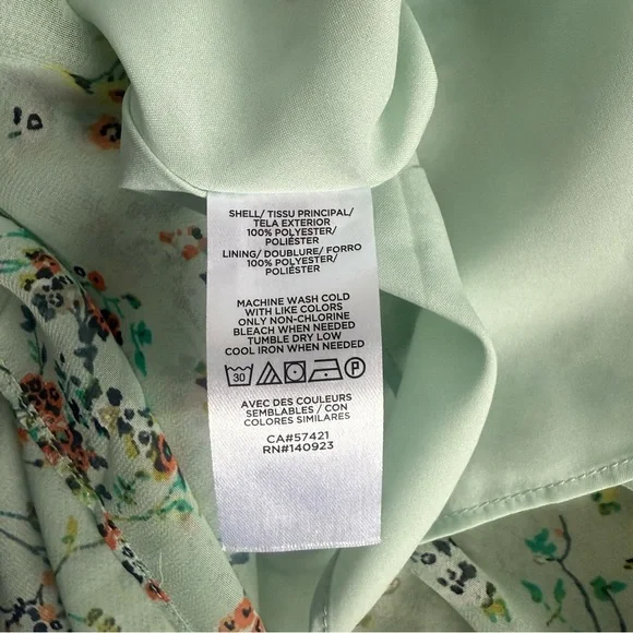 LOFT Full-Length Dress - Floral Design with Matching Belt - Picture 8 of 8